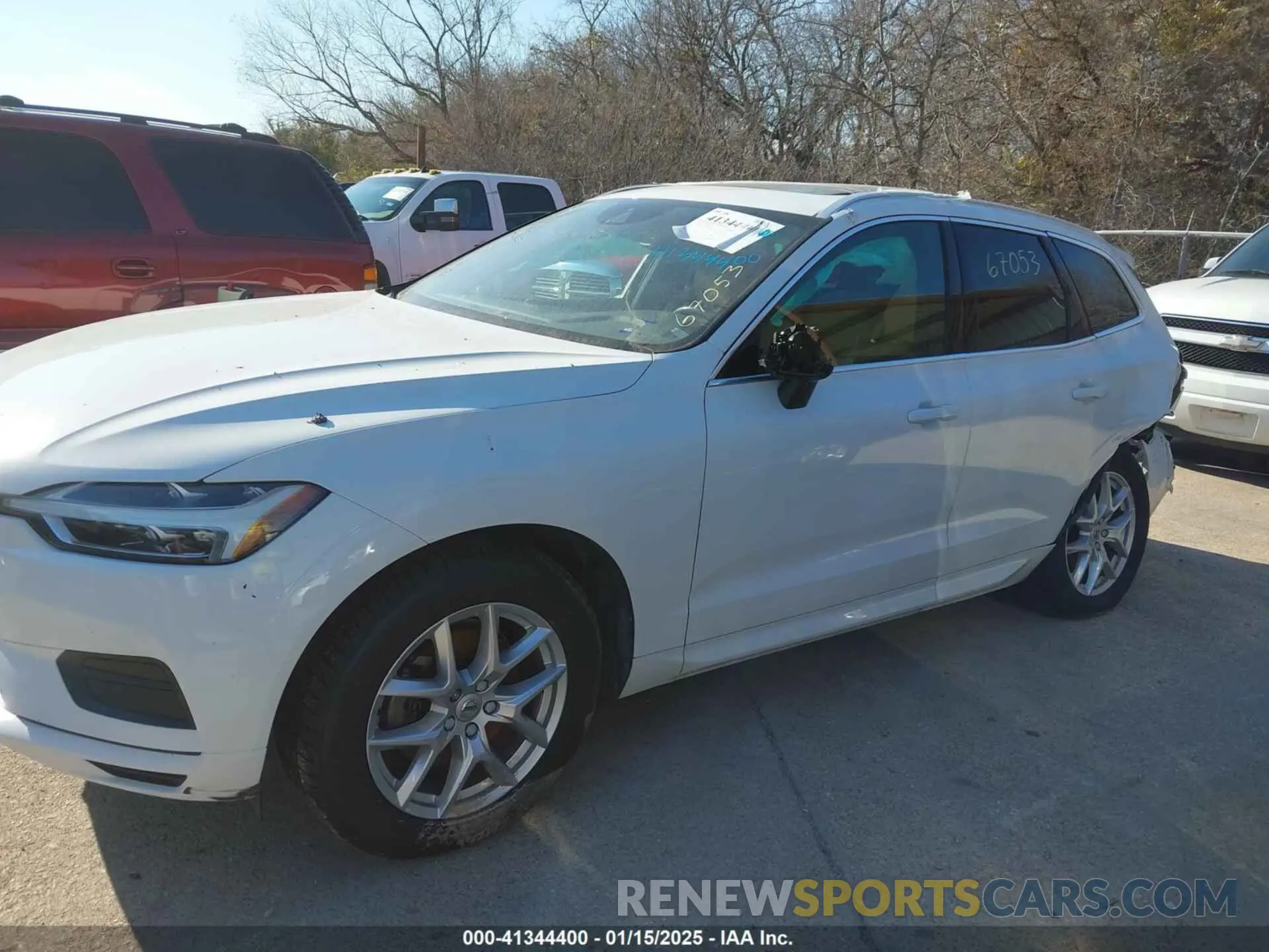 13 Photograph of a damaged car YV4102RK3L1583244 VOLVO XC60 2020
