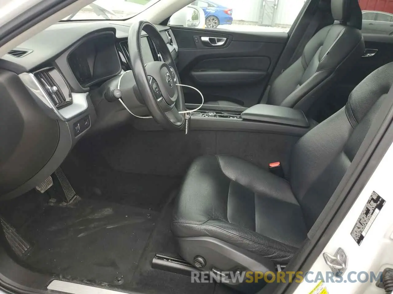 7 Photograph of a damaged car YV4102RK4L1491415 VOLVO XC60 2020