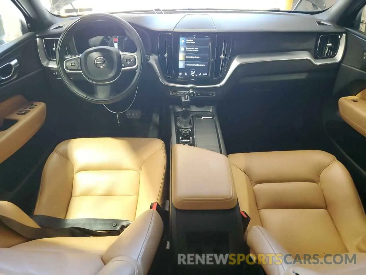 8 Photograph of a damaged car YV4102RK5L1458861 VOLVO XC60 2020