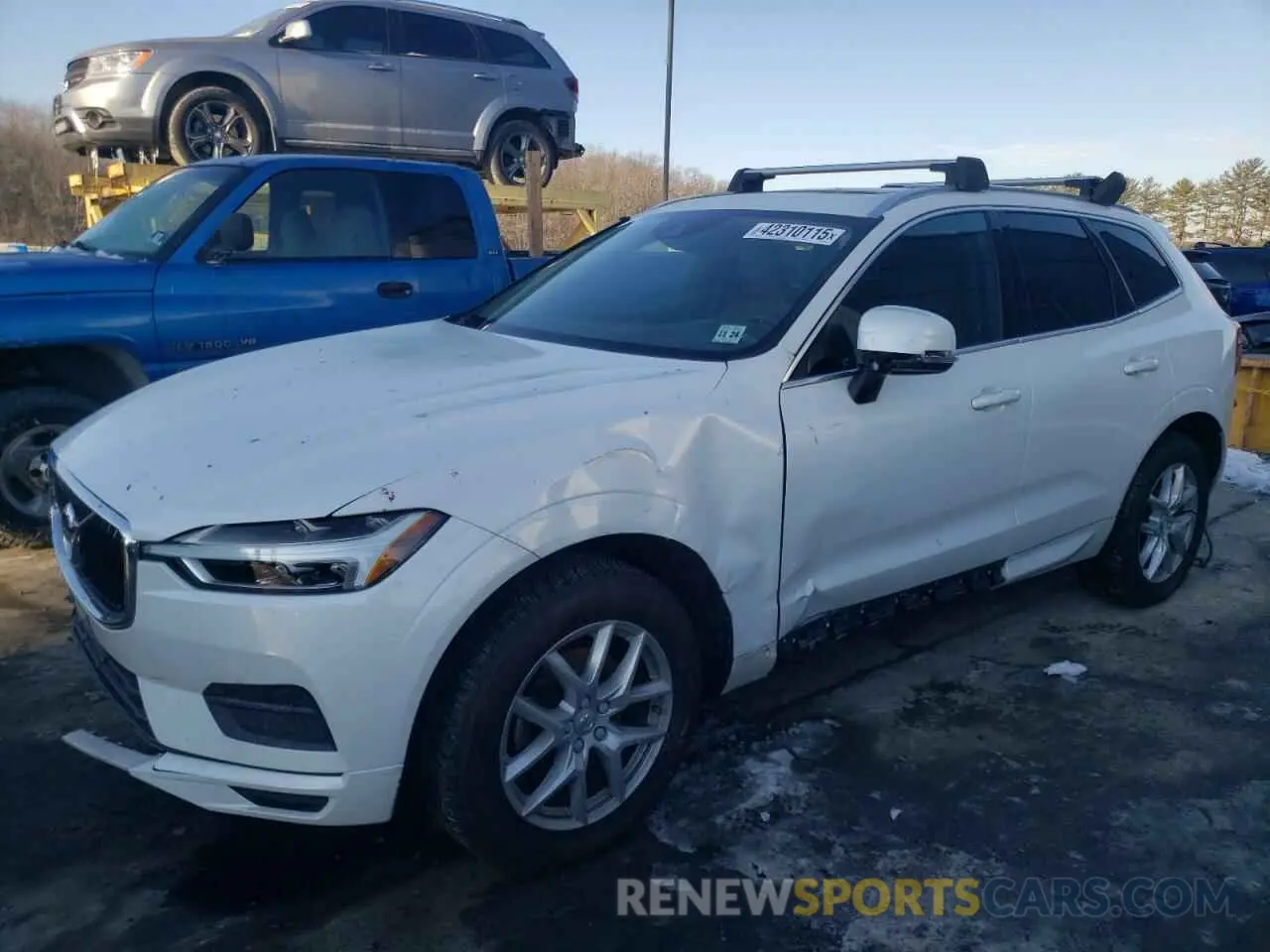1 Photograph of a damaged car YV4102RK6L1440918 VOLVO XC60 2020