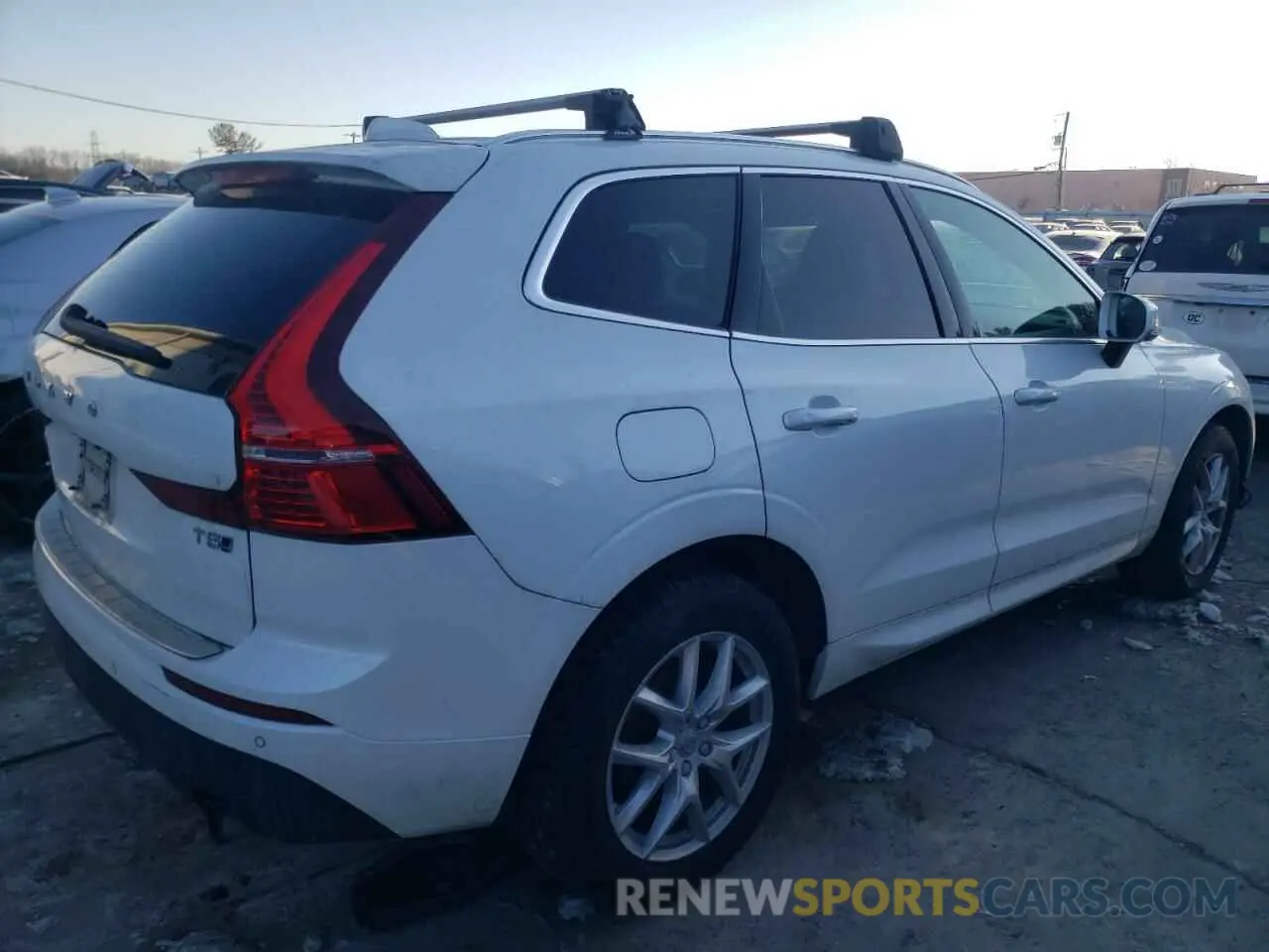 3 Photograph of a damaged car YV4102RK6L1440918 VOLVO XC60 2020