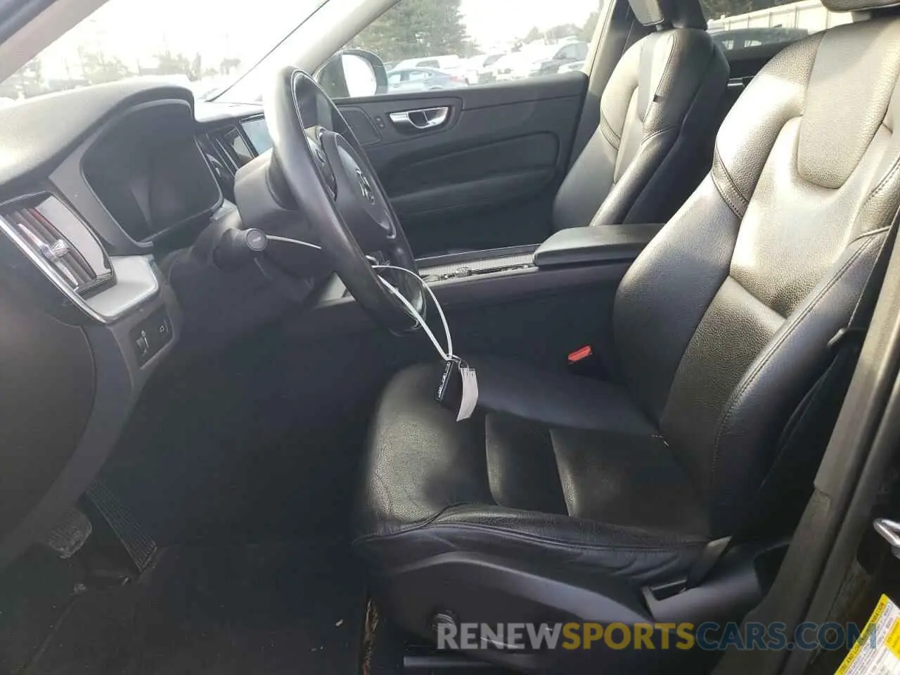 7 Photograph of a damaged car YV4102RK6L1601784 VOLVO XC60 2020