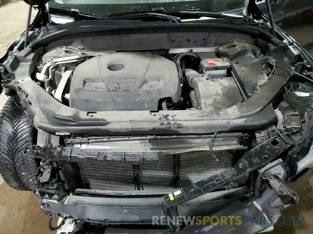 12 Photograph of a damaged car YV4102RL1L1474466 VOLVO XC60 2020
