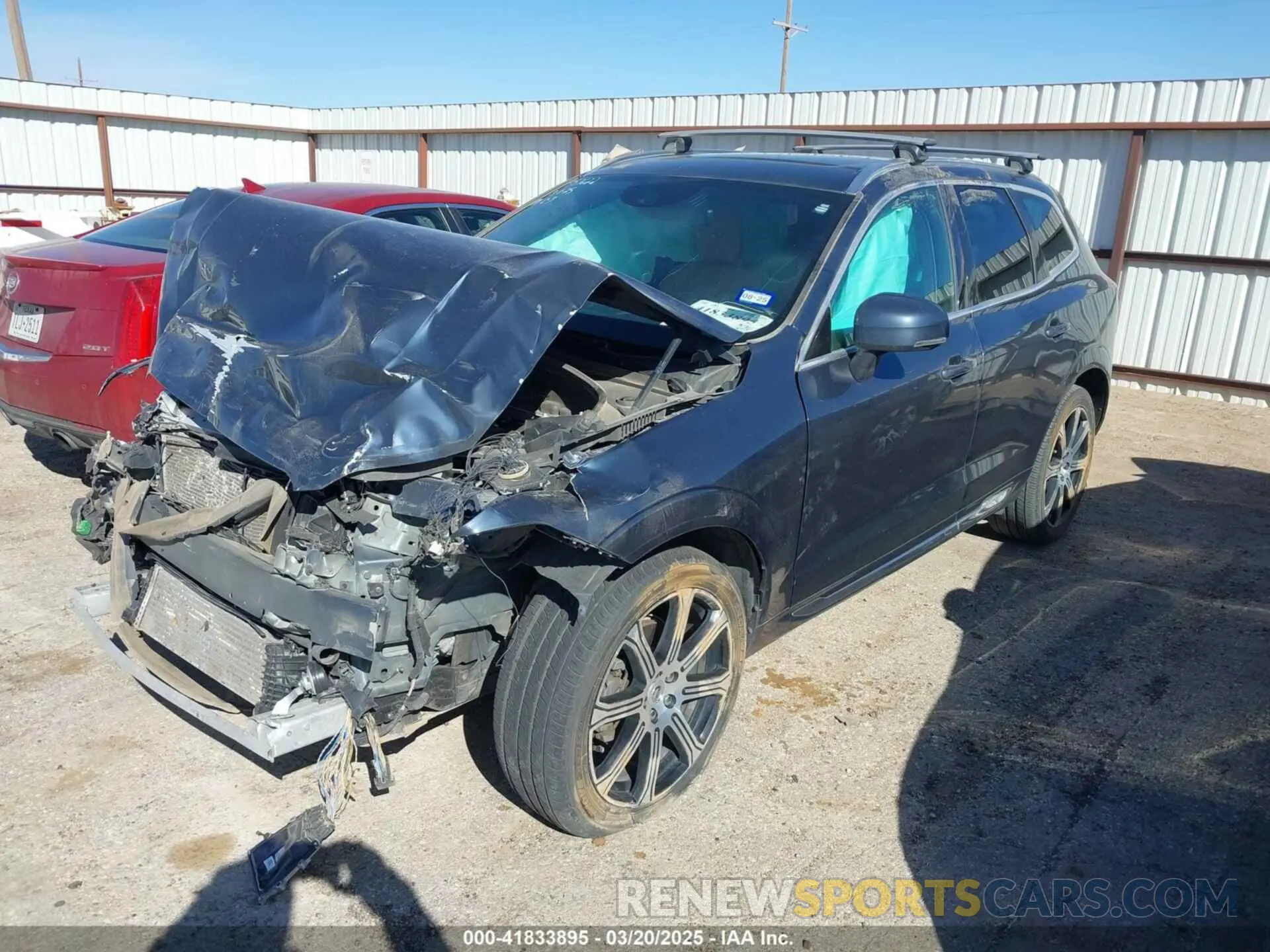 2 Photograph of a damaged car YV4102RL6L1464225 VOLVO XC60 2020