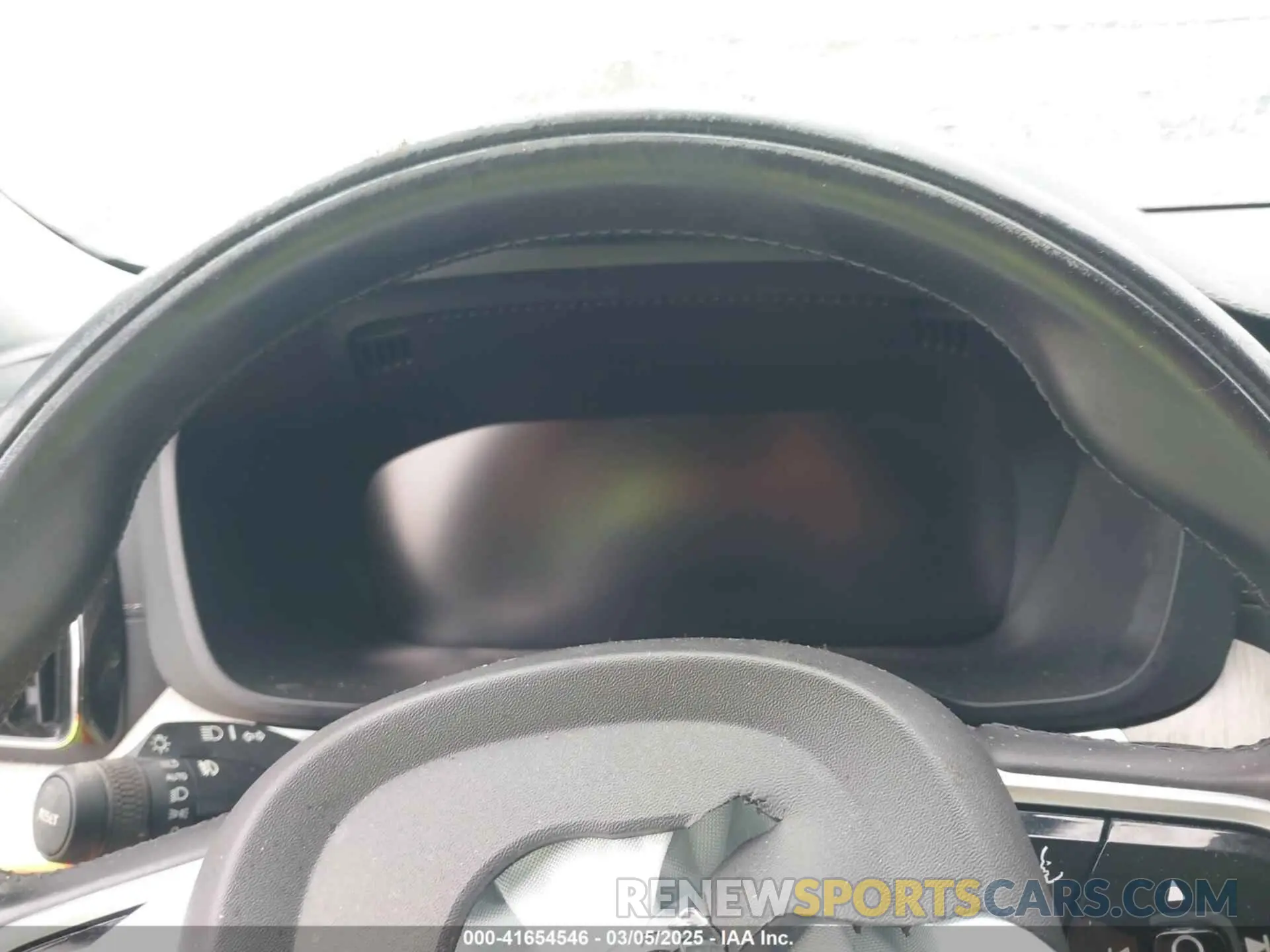 7 Photograph of a damaged car YV4102RL9L1411762 VOLVO XC60 2020