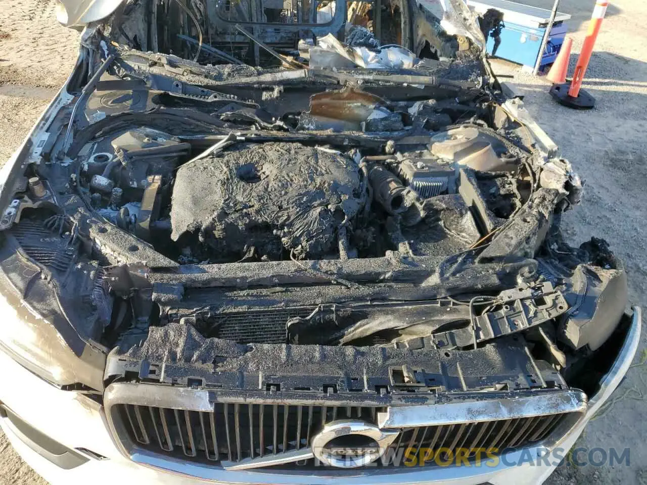 12 Photograph of a damaged car YV4A22RK1L1411028 VOLVO XC60 2020