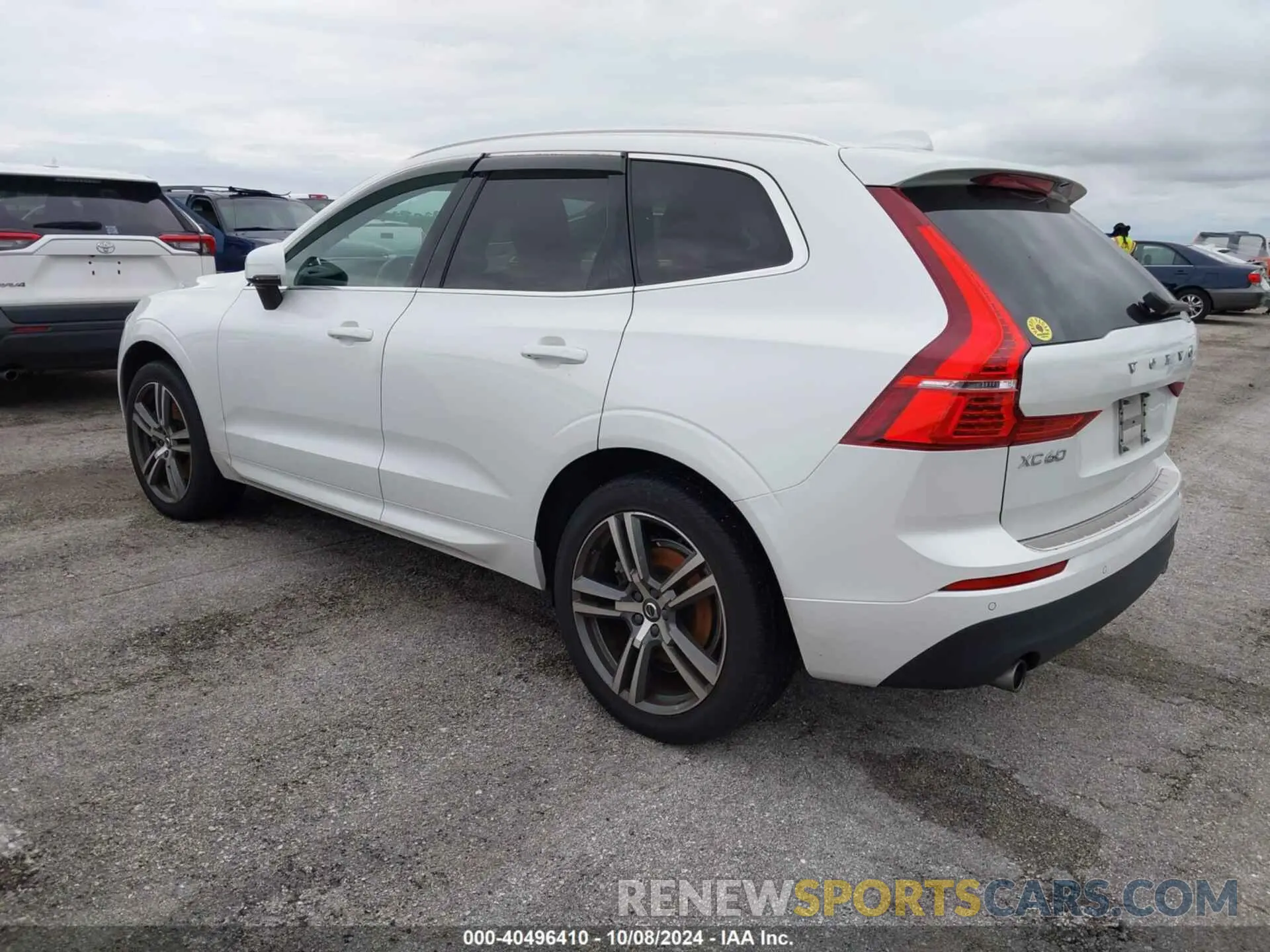 3 Photograph of a damaged car YV4A22RK8L1496000 VOLVO XC60 2020