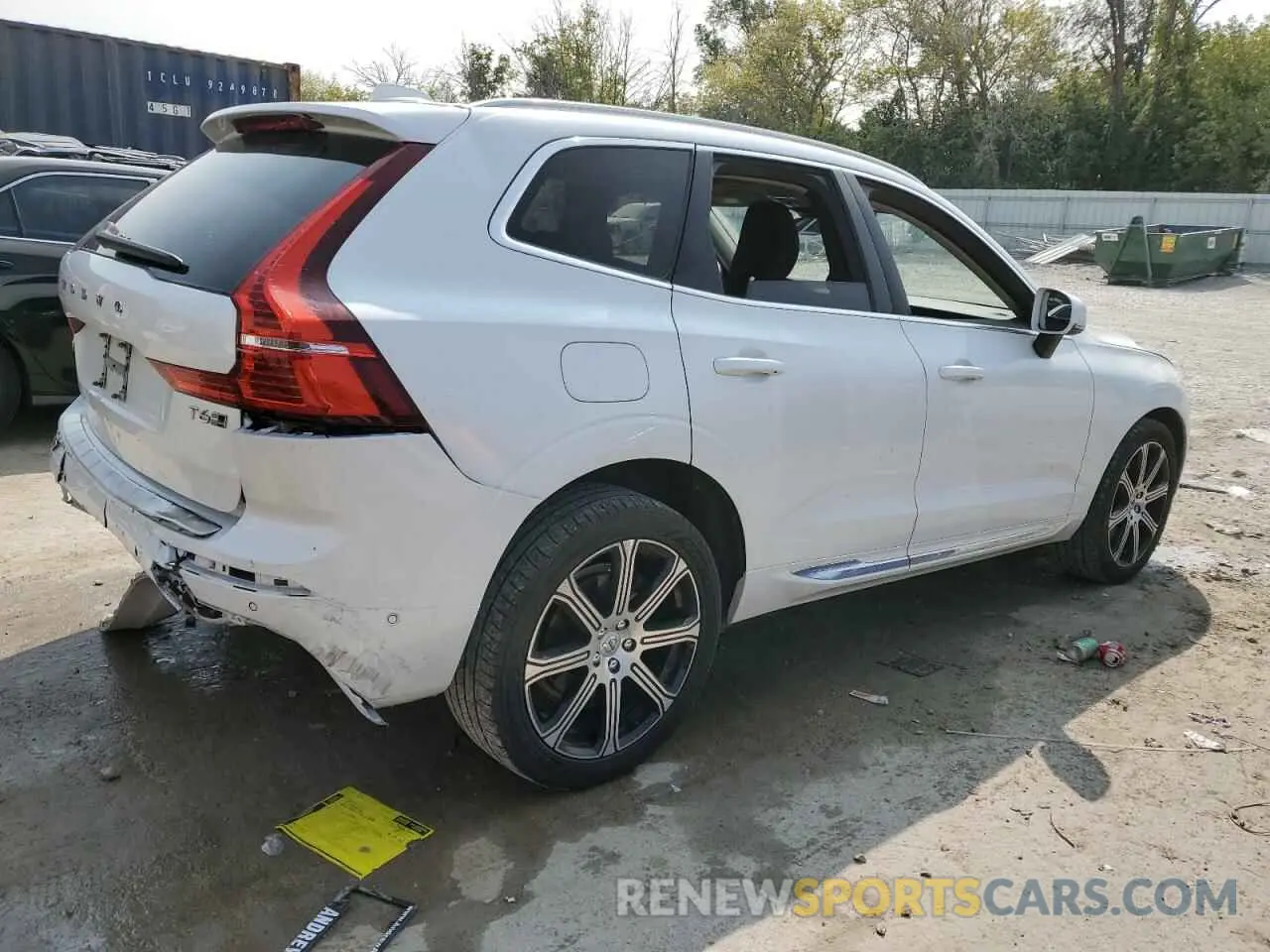 3 Photograph of a damaged car YV4A22RL4L1507499 VOLVO XC60 2020