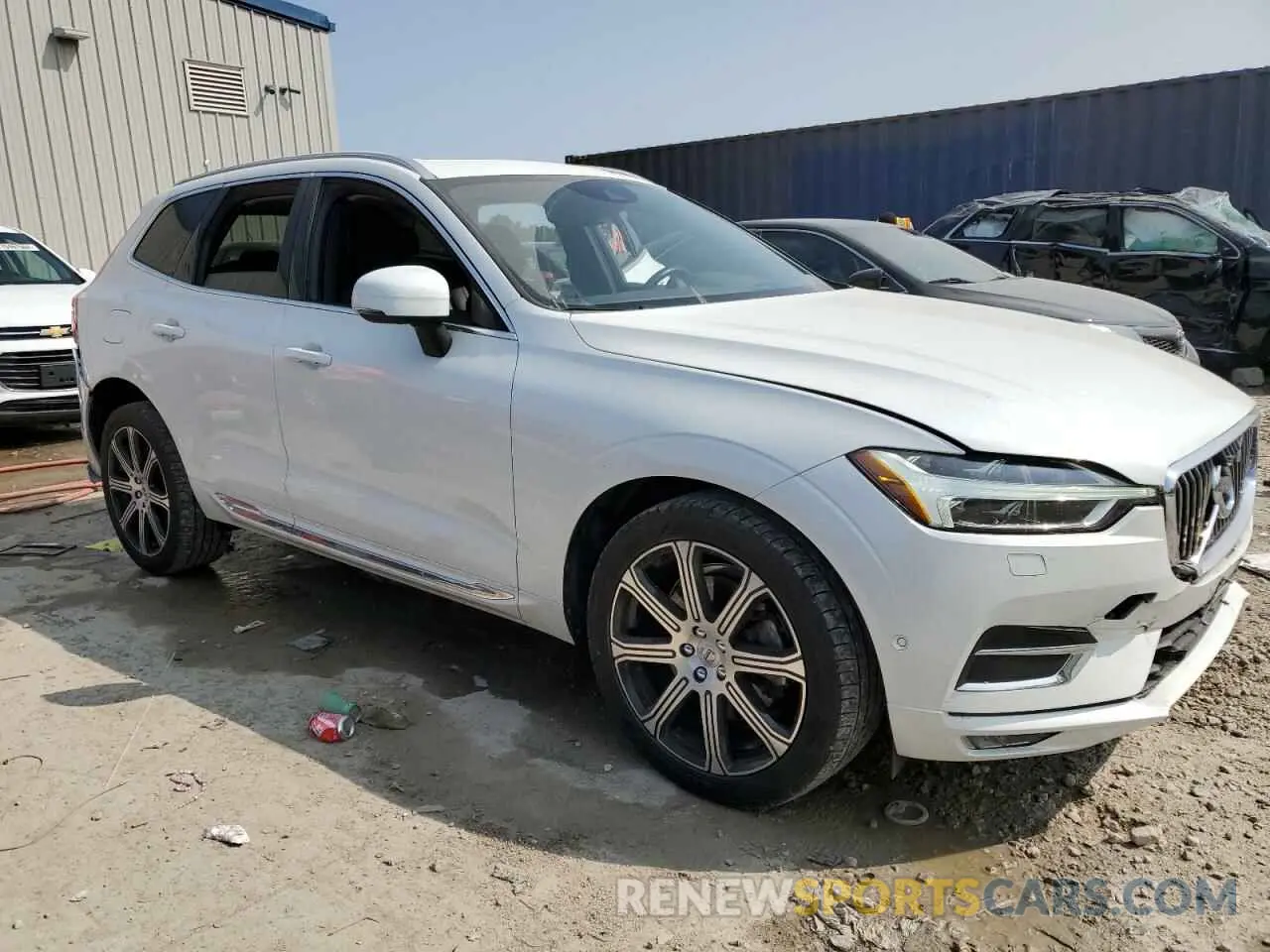 4 Photograph of a damaged car YV4A22RL4L1507499 VOLVO XC60 2020
