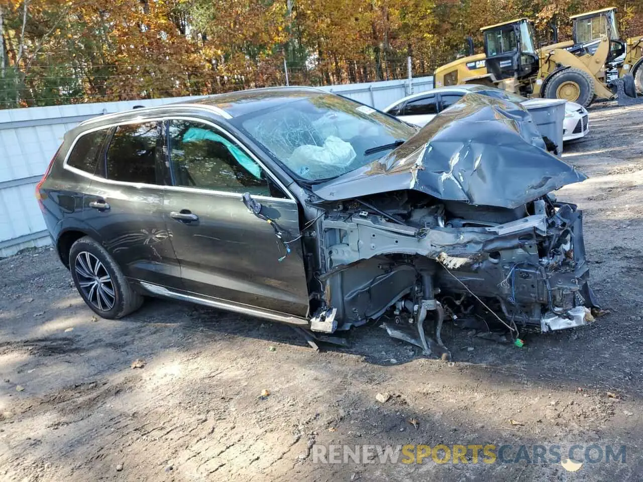 4 Photograph of a damaged car YV4A22RL9L1517574 VOLVO XC60 2020