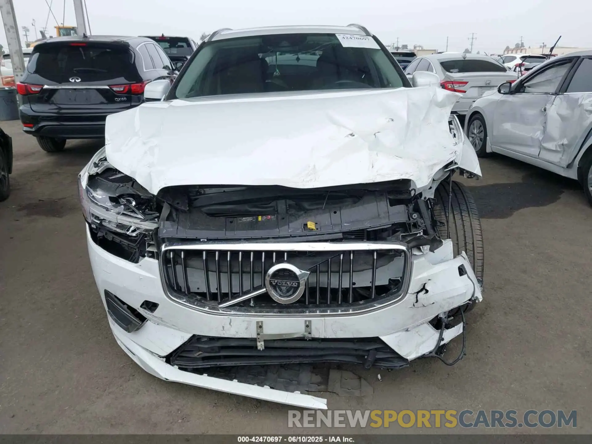 11 Photograph of a damaged car YV4A22RL9L1590718 VOLVO XC60 2020