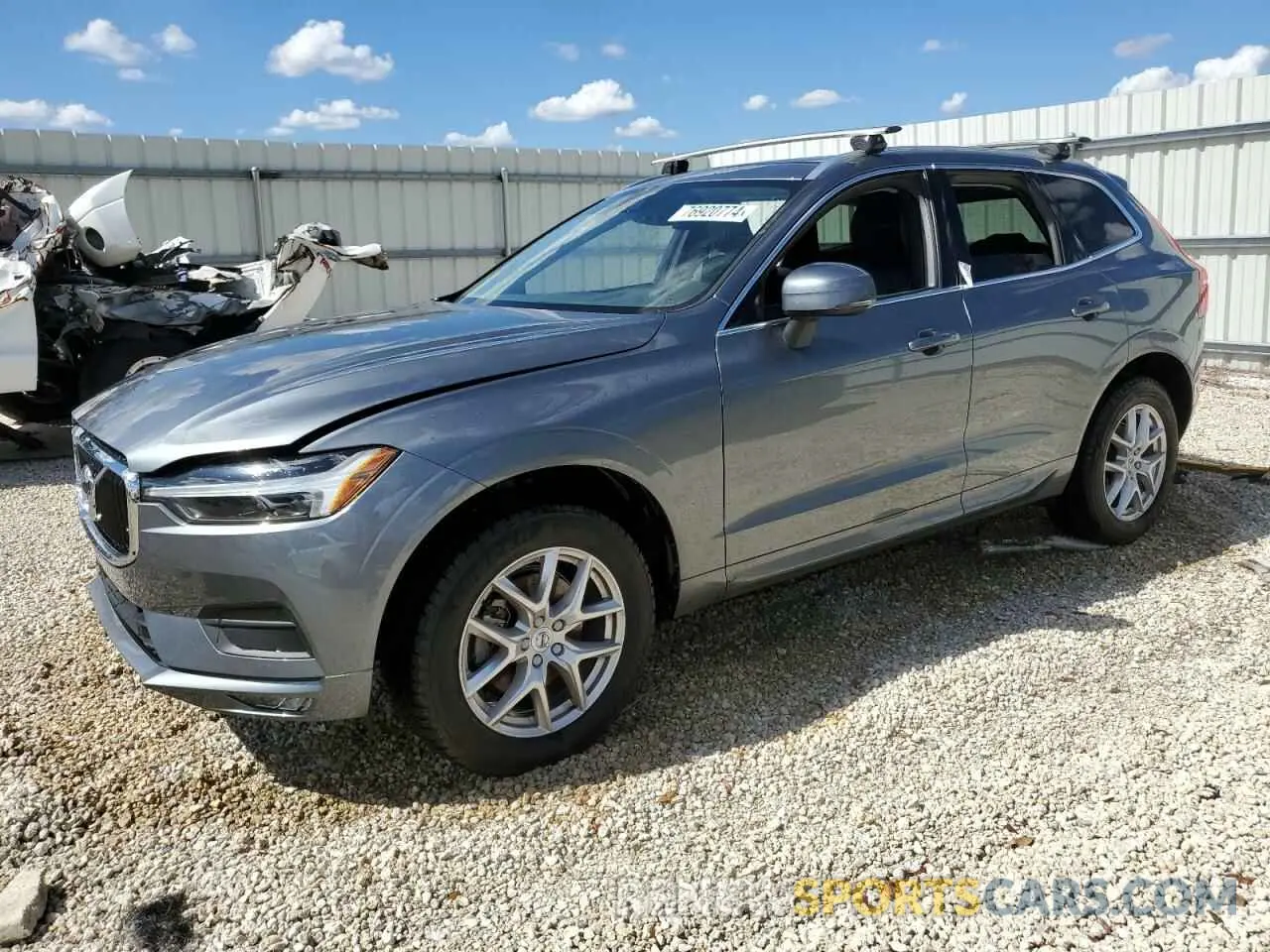 1 Photograph of a damaged car YV4102DK1M1782821 VOLVO XC60 2021