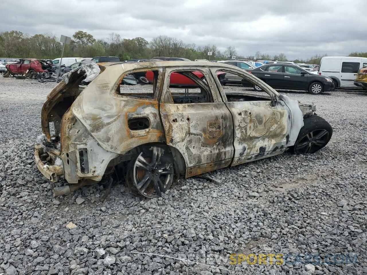 3 Photograph of a damaged car YV4102DK2M1684509 VOLVO XC60 2021