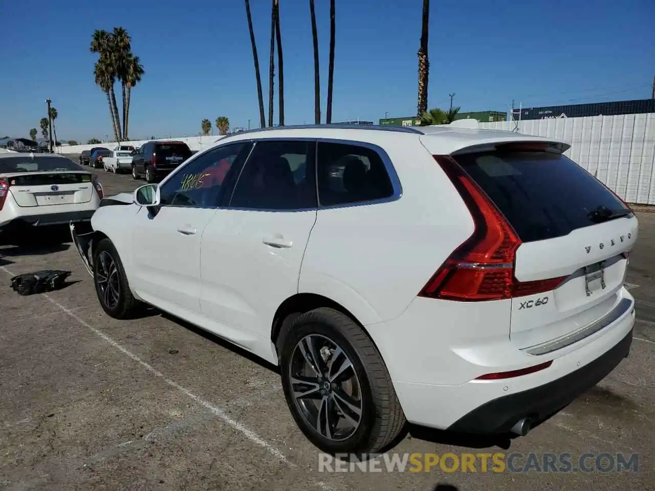 3 Photograph of a damaged car YV4102DK6M1740192 VOLVO XC60 2021