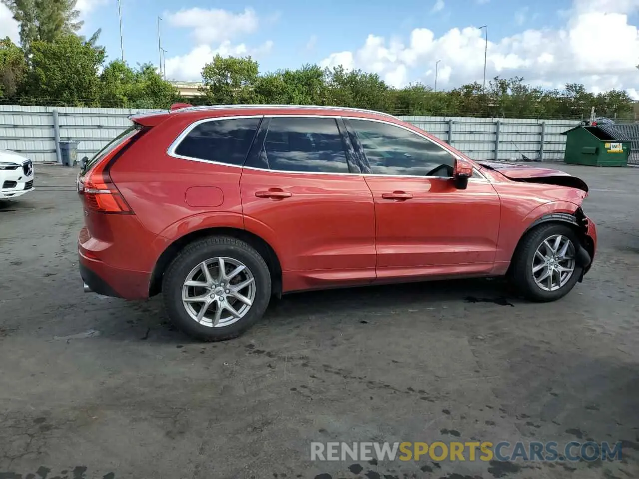 3 Photograph of a damaged car YV4102DK6M1760331 VOLVO XC60 2021