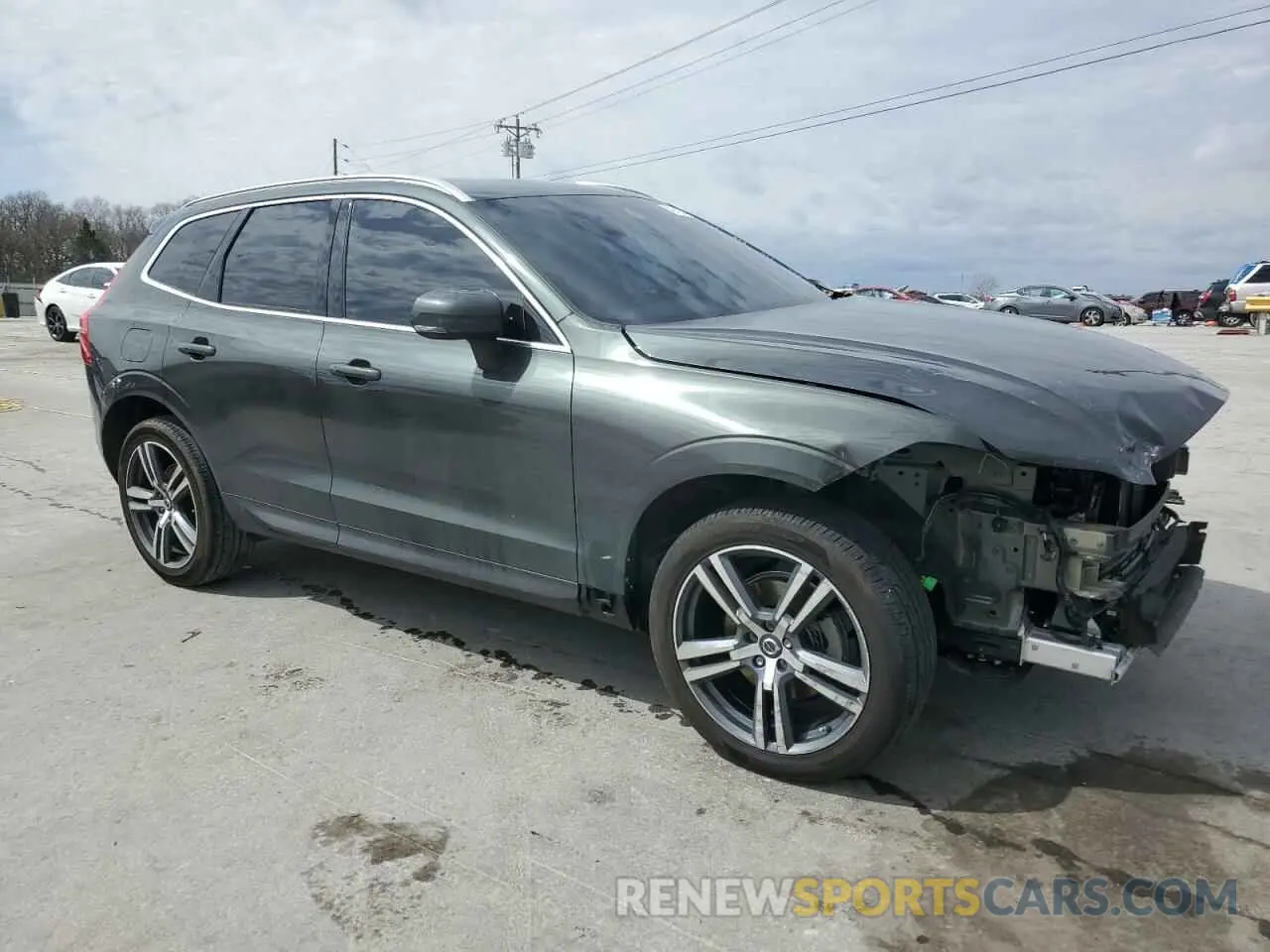 4 Photograph of a damaged car YV4102DK9M1887283 VOLVO XC60 2021