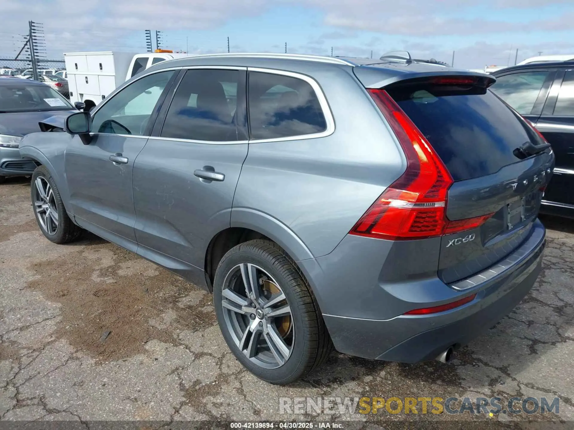 3 Photograph of a damaged car YV4102DKXM1742320 VOLVO XC60 2021
