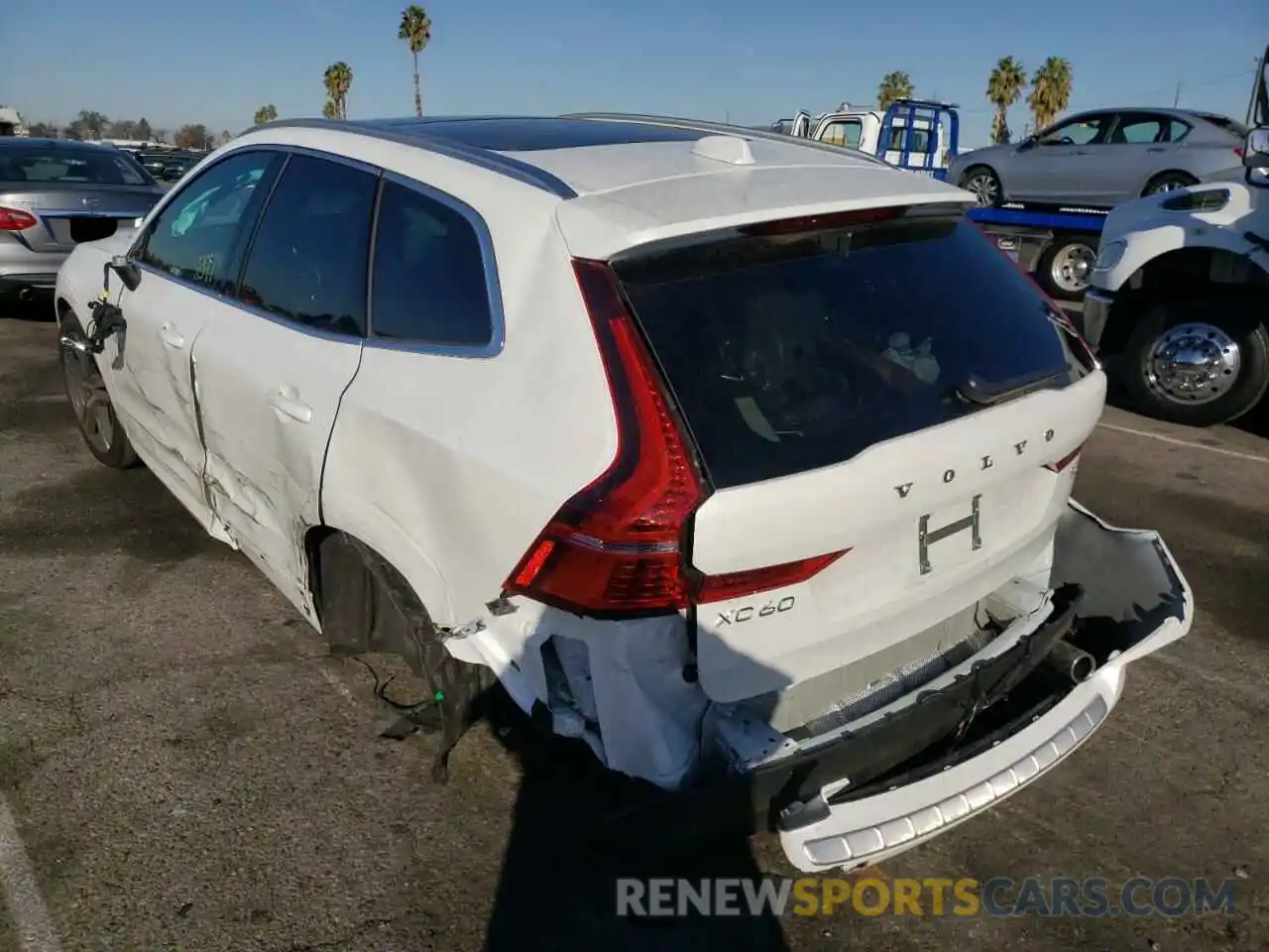 3 Photograph of a damaged car YV4102DKXM1836682 VOLVO XC60 2021