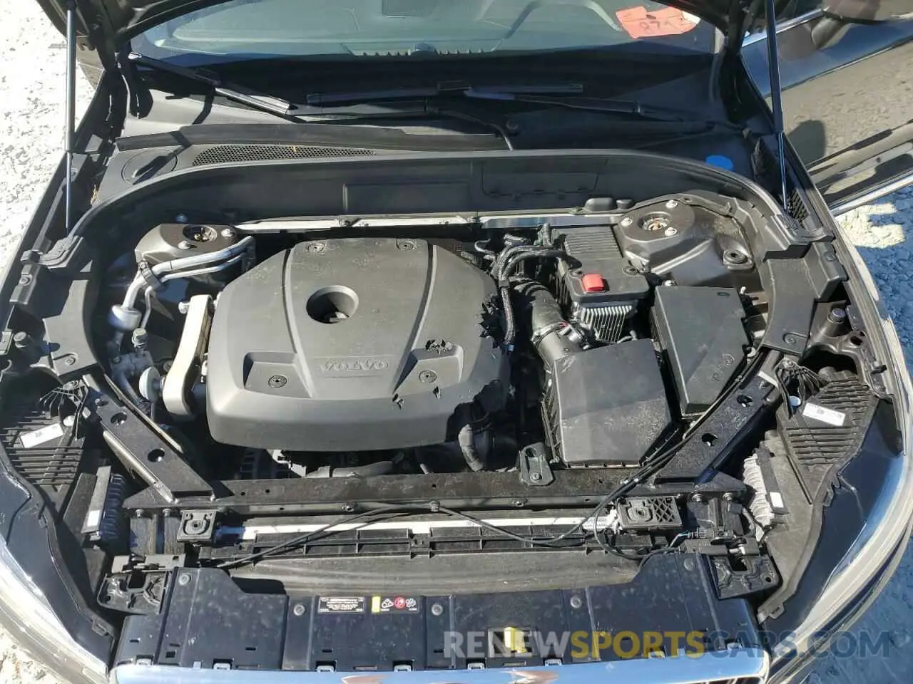 12 Photograph of a damaged car YV4102DL7M1821808 VOLVO XC60 2021