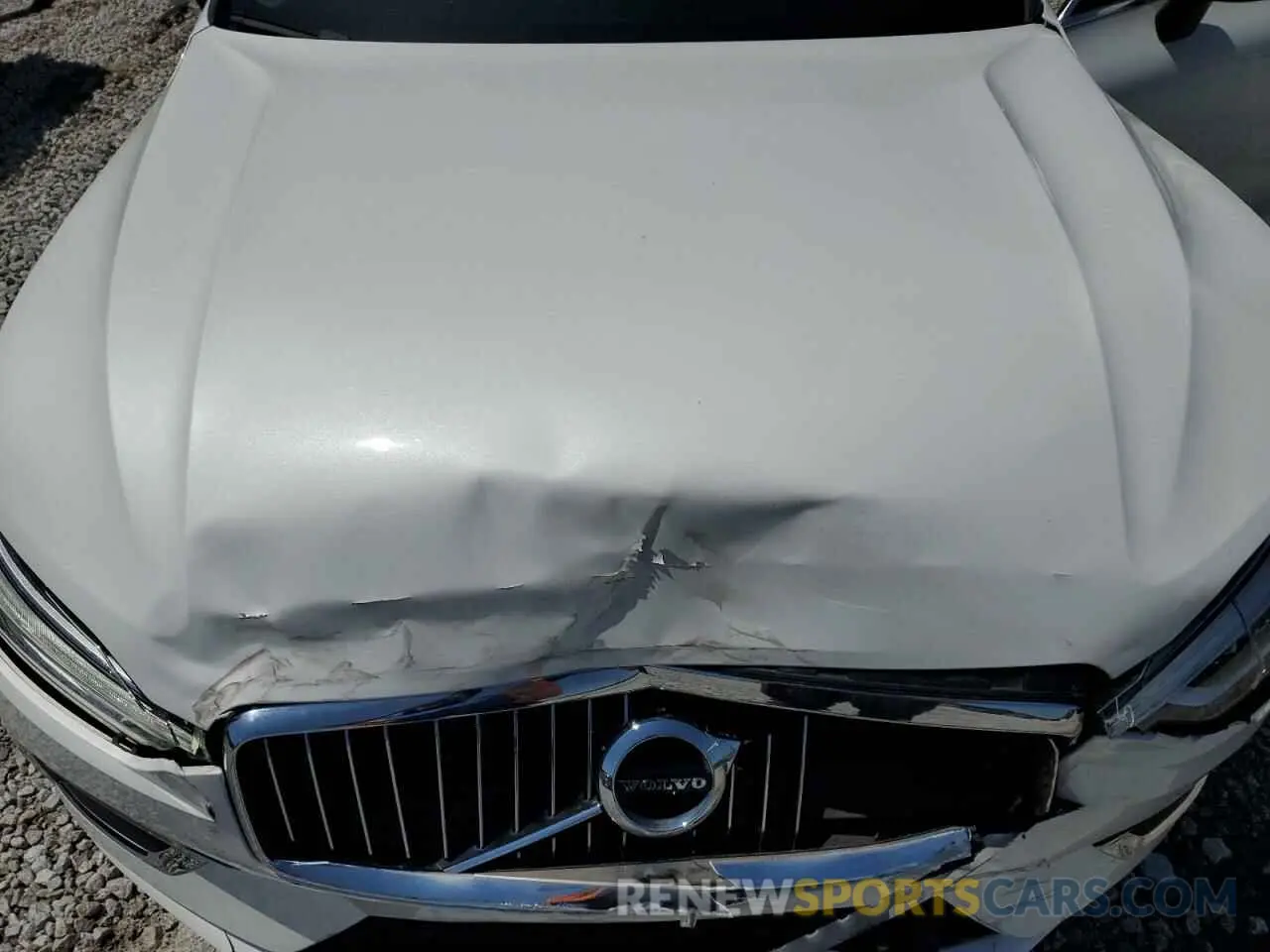 12 Photograph of a damaged car YV4102DL8M1688721 VOLVO XC60 2021