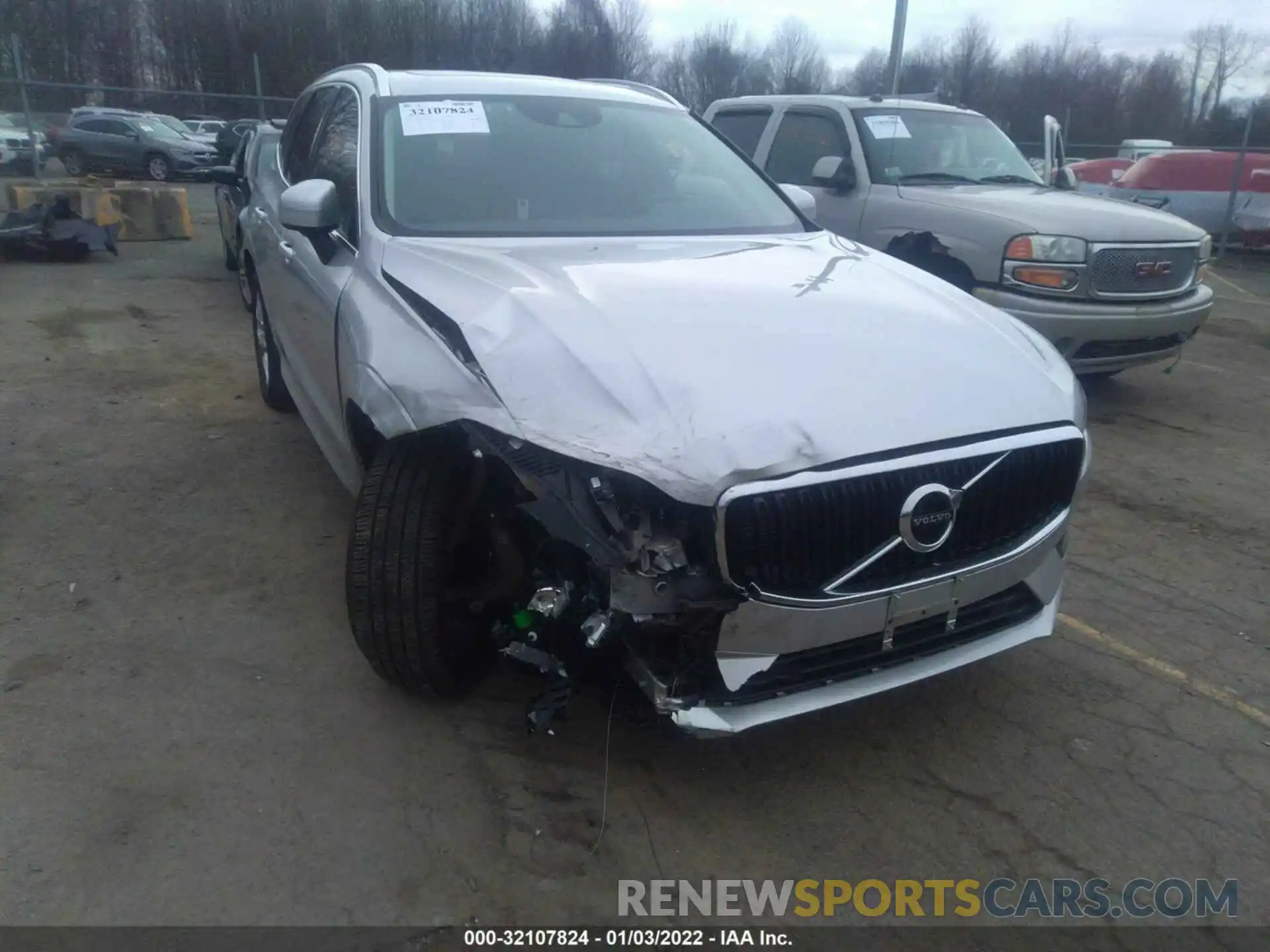 6 Photograph of a damaged car YV4102RK0M1694884 VOLVO XC60 2021