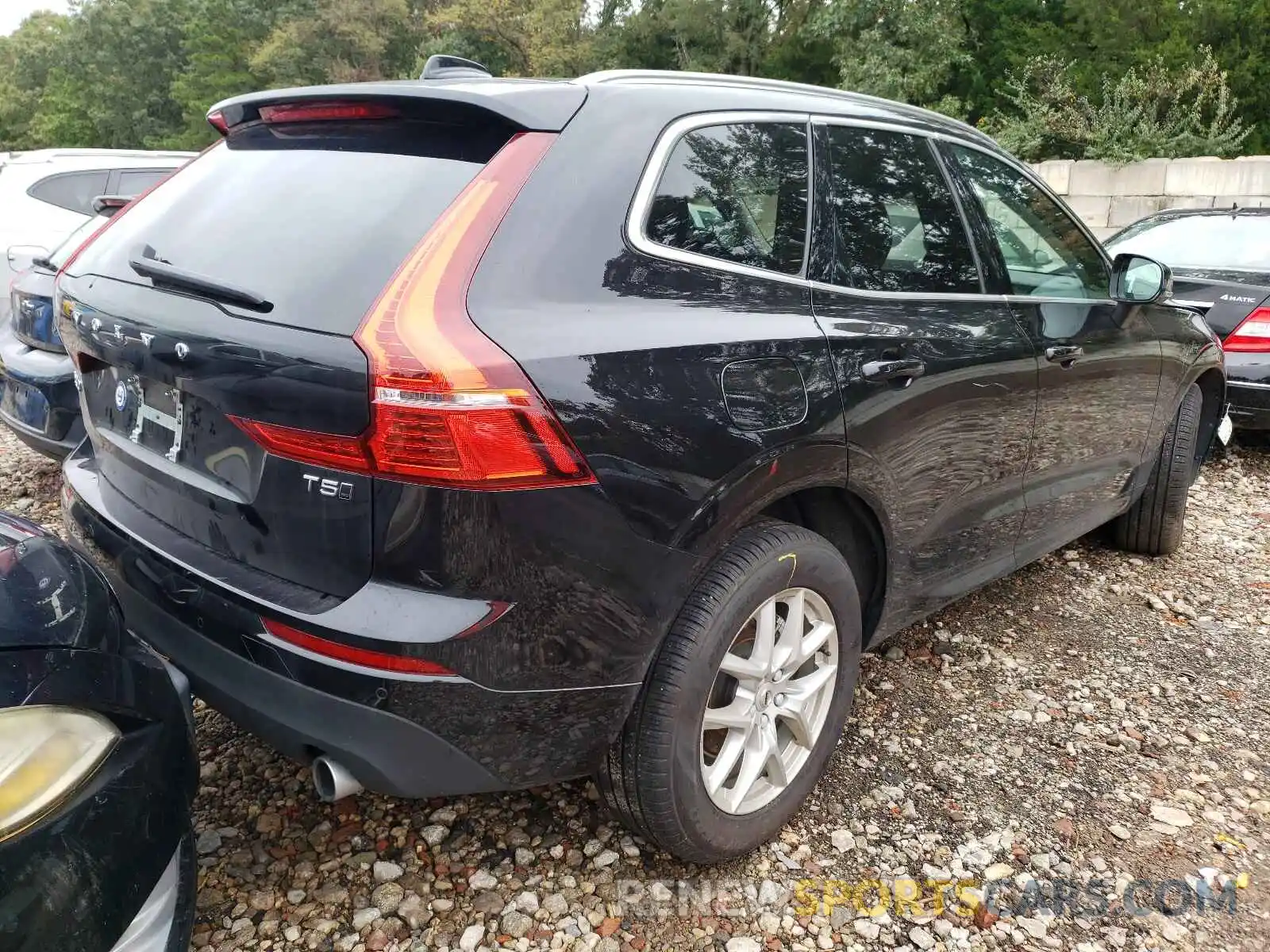 4 Photograph of a damaged car YV4102RK0M1764187 VOLVO XC60 2021