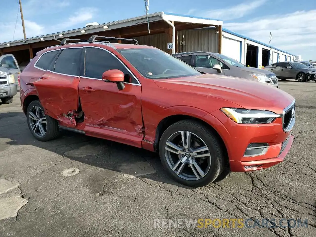 4 Photograph of a damaged car YV4102RK0M1854326 VOLVO XC60 2021