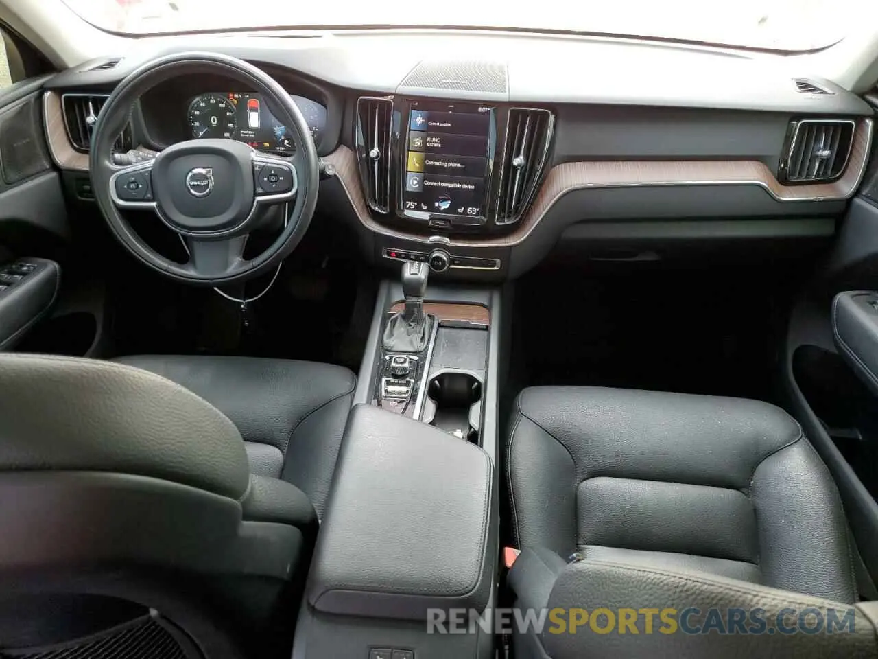 8 Photograph of a damaged car YV4102RK0M1854326 VOLVO XC60 2021