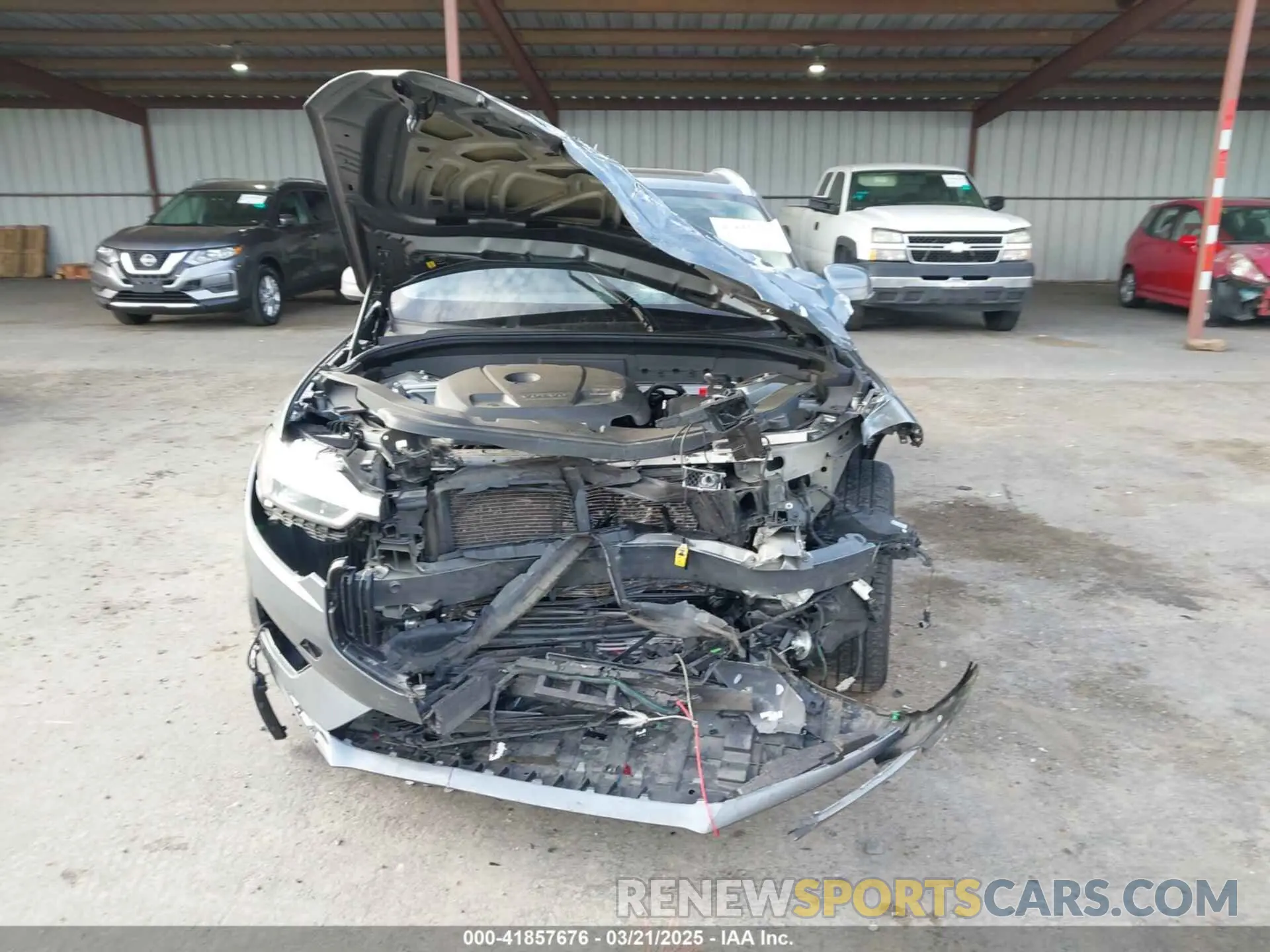 13 Photograph of a damaged car YV4102RK1M1715757 VOLVO XC60 2021