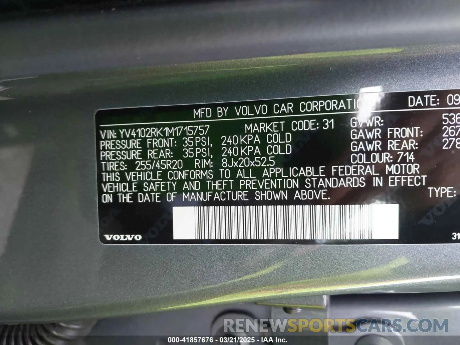 9 Photograph of a damaged car YV4102RK1M1715757 VOLVO XC60 2021