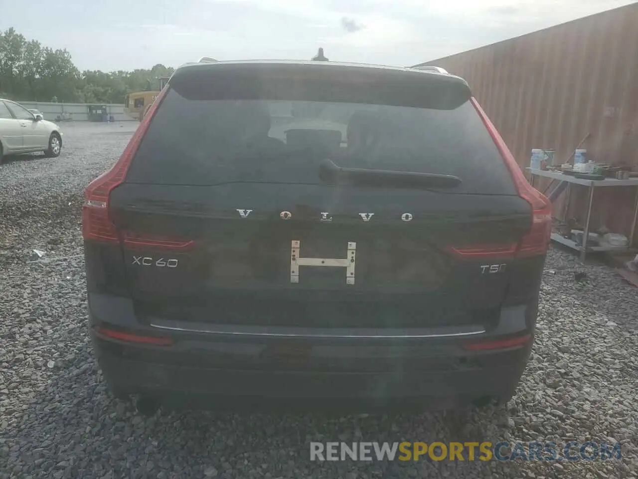 6 Photograph of a damaged car YV4102RK1M1804048 VOLVO XC60 2021