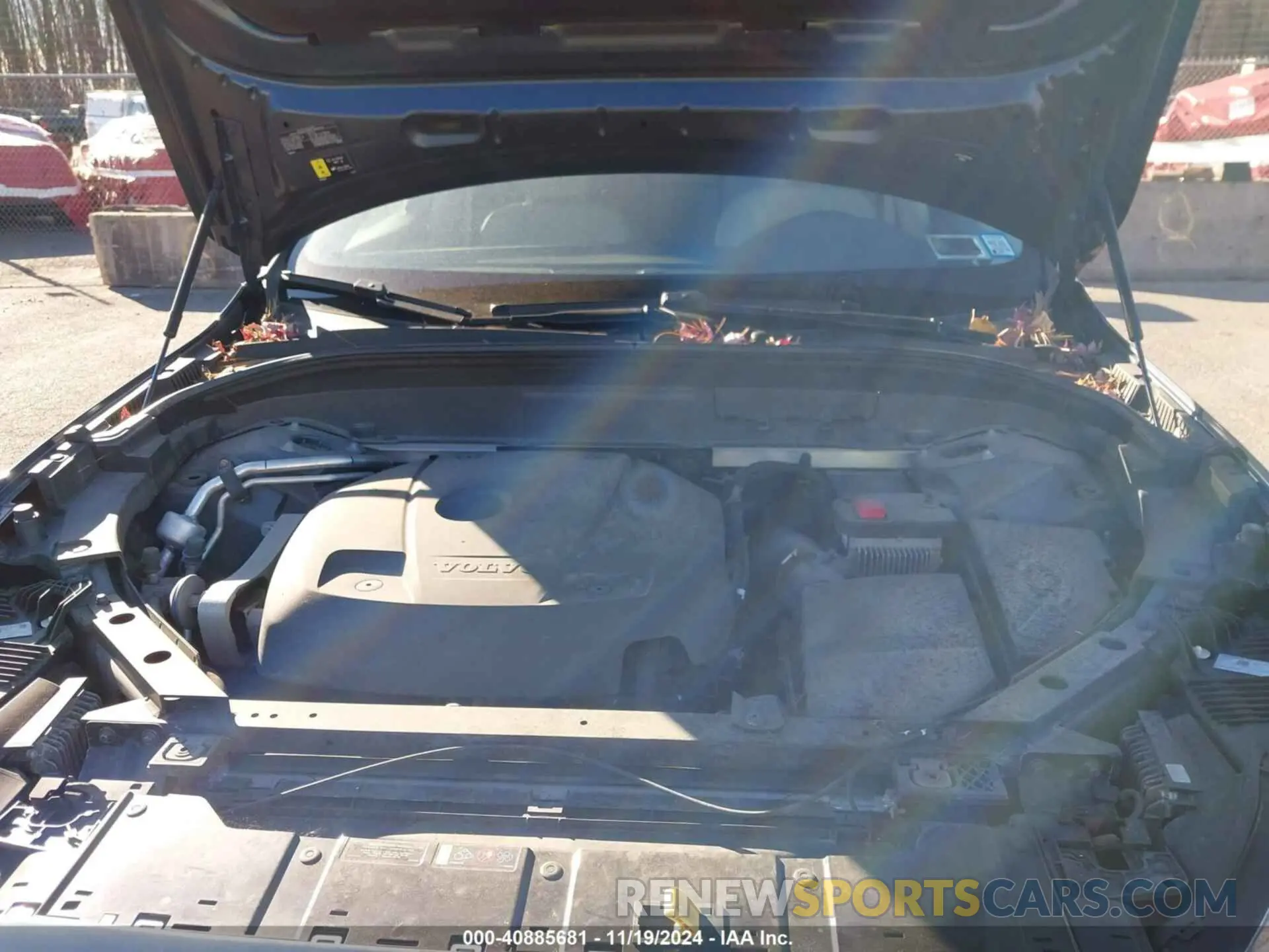 10 Photograph of a damaged car YV4102RK1M1805684 VOLVO XC60 2021