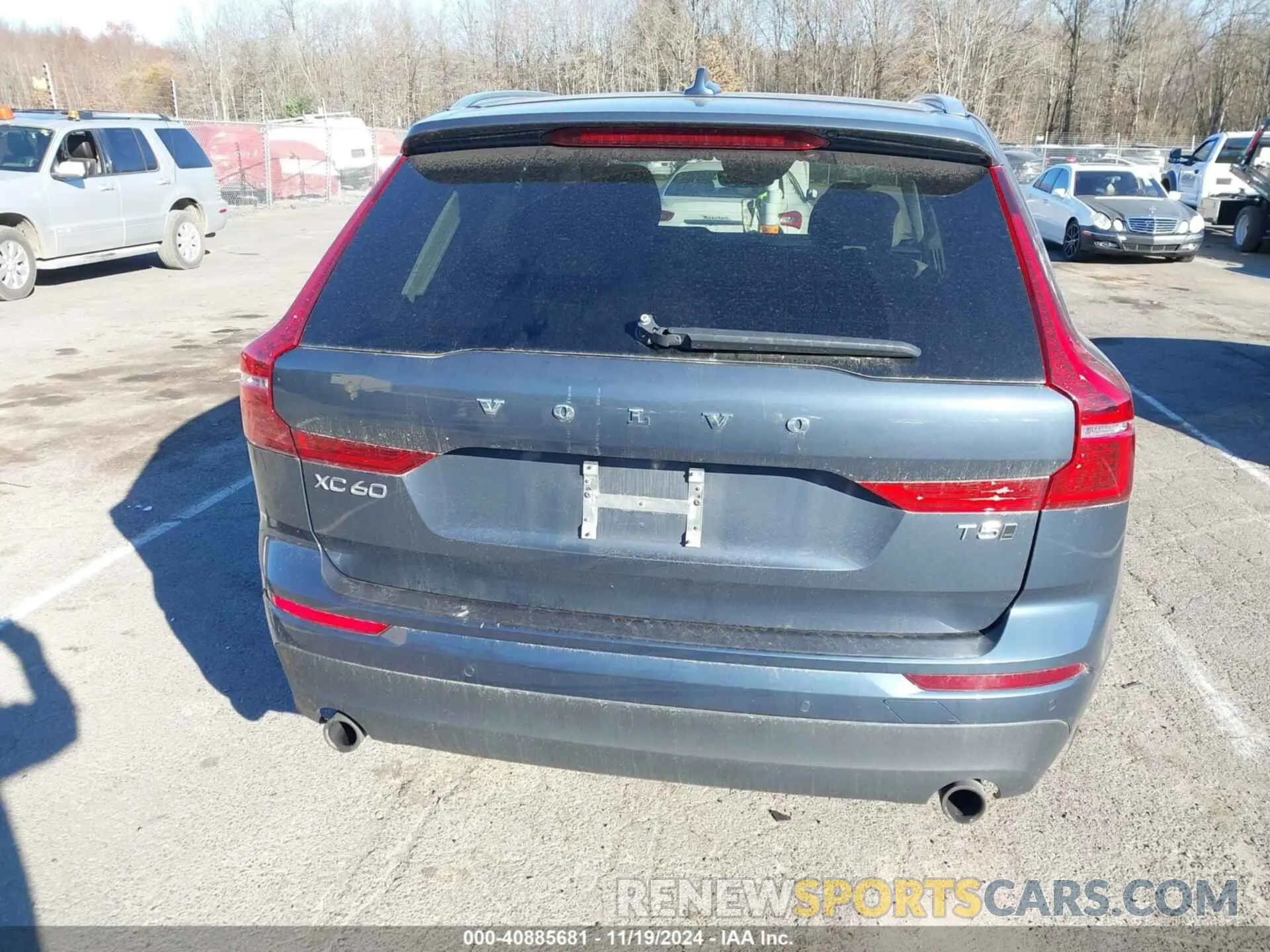 16 Photograph of a damaged car YV4102RK1M1805684 VOLVO XC60 2021