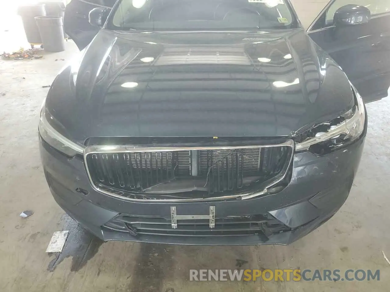 12 Photograph of a damaged car YV4102RK2M1886212 VOLVO XC60 2021