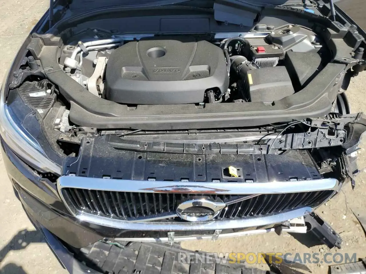 12 Photograph of a damaged car YV4102RK3M1722743 VOLVO XC60 2021
