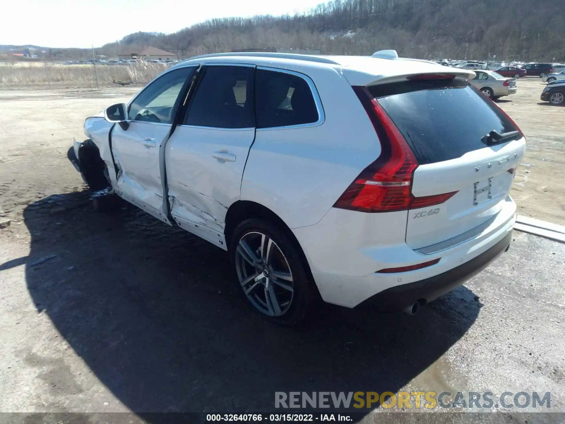 3 Photograph of a damaged car YV4102RK3M1831624 VOLVO XC60 2021