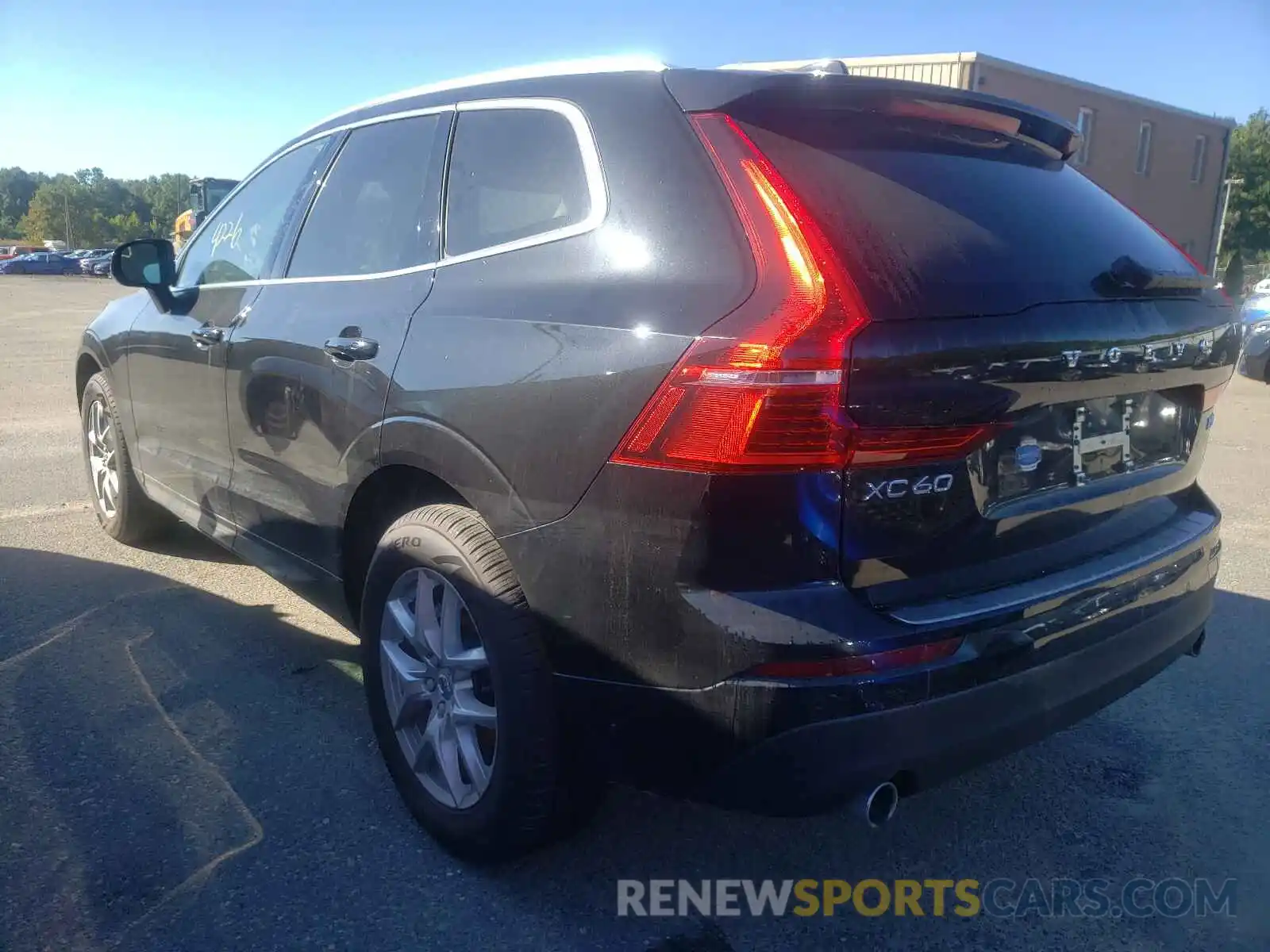 3 Photograph of a damaged car YV4102RK4M1742919 VOLVO XC60 2021