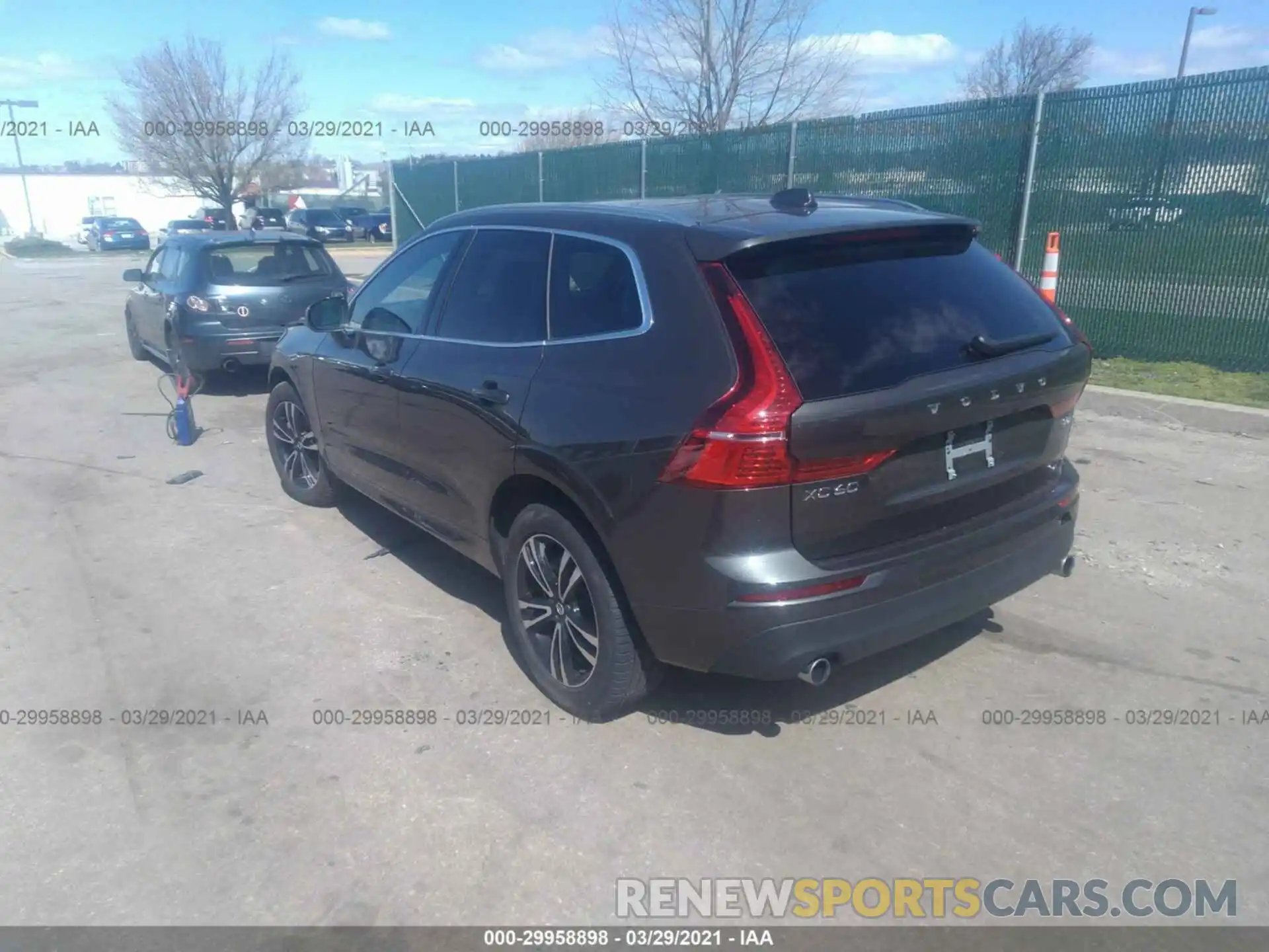 3 Photograph of a damaged car YV4102RK4M1749367 VOLVO XC60 2021