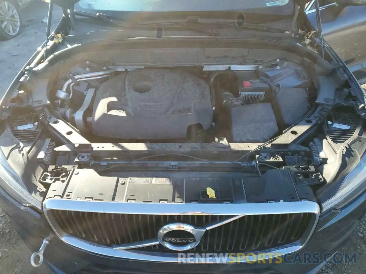 12 Photograph of a damaged car YV4102RK4M1820308 VOLVO XC60 2021