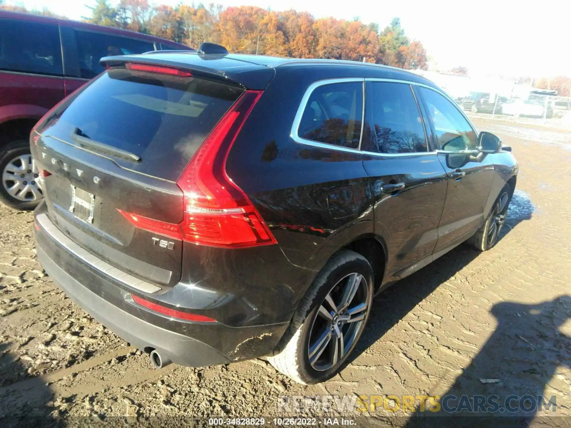 4 Photograph of a damaged car YV4102RK6M1699314 VOLVO XC60 2021