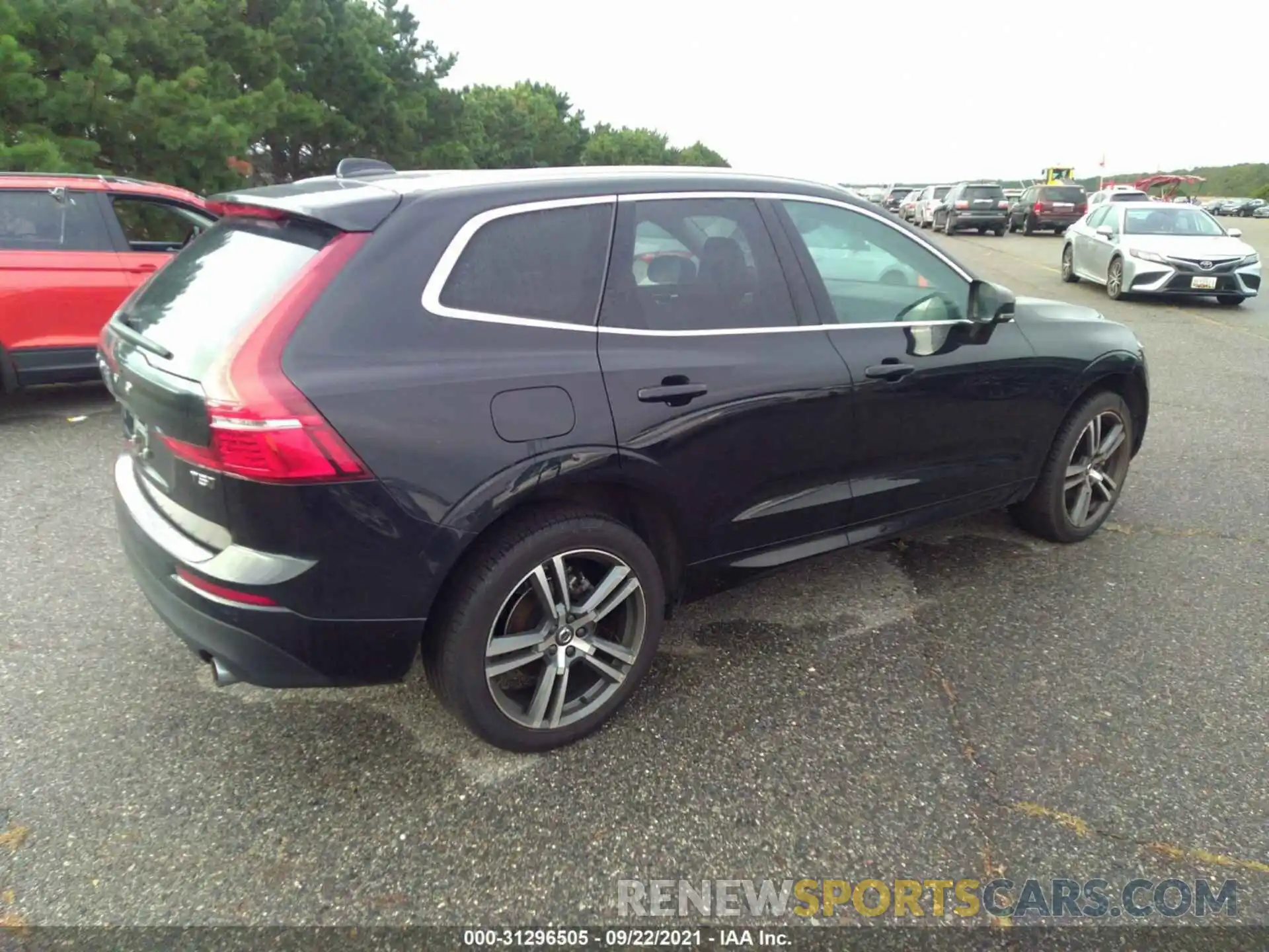 4 Photograph of a damaged car YV4102RK7M1682036 VOLVO XC60 2021