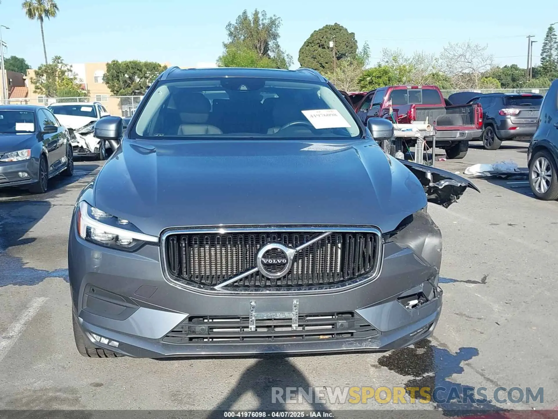 13 Photograph of a damaged car YV4102RK7M1860026 VOLVO XC60 2021