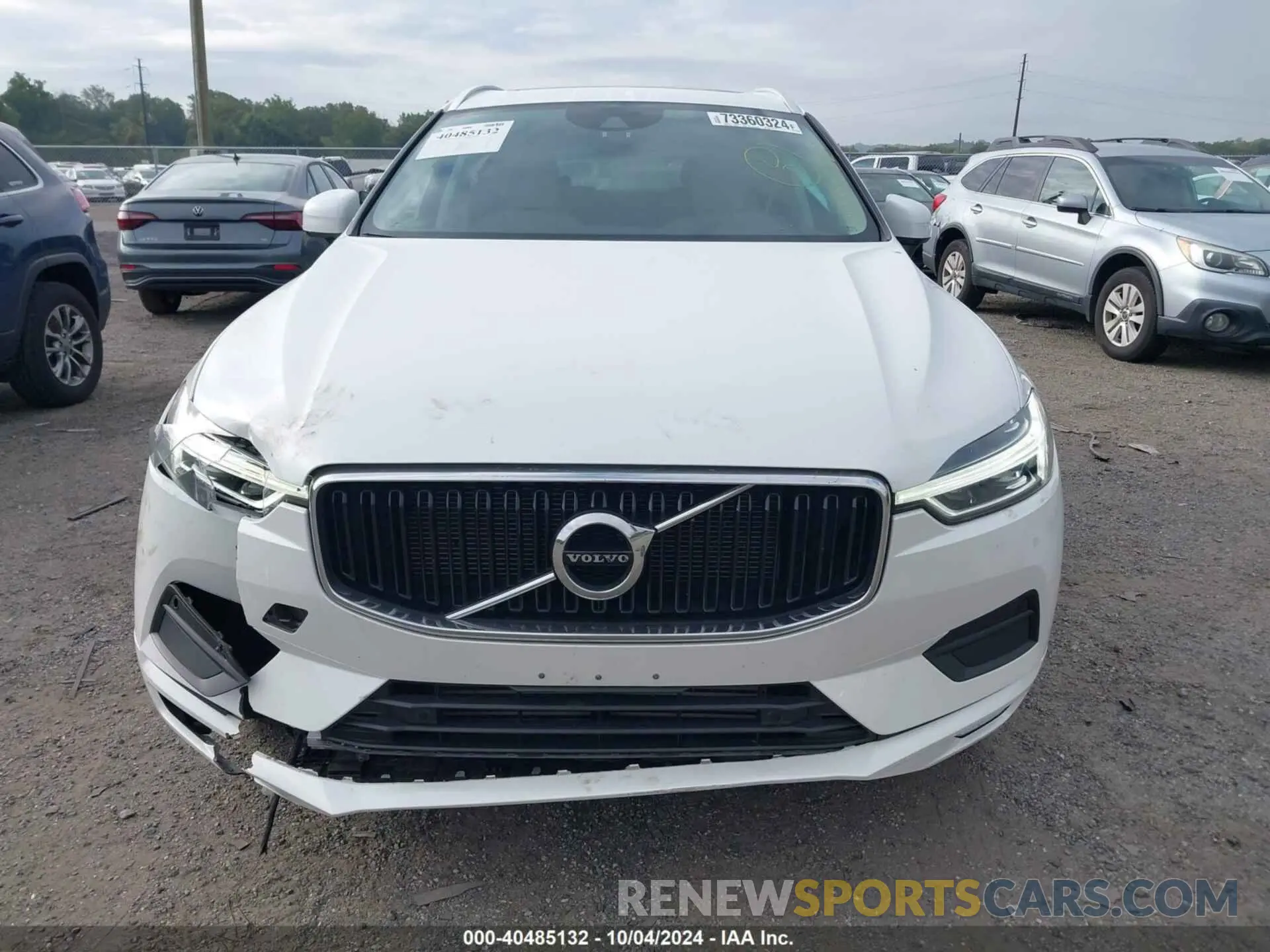 12 Photograph of a damaged car YV4102RK8M1682546 VOLVO XC60 2021