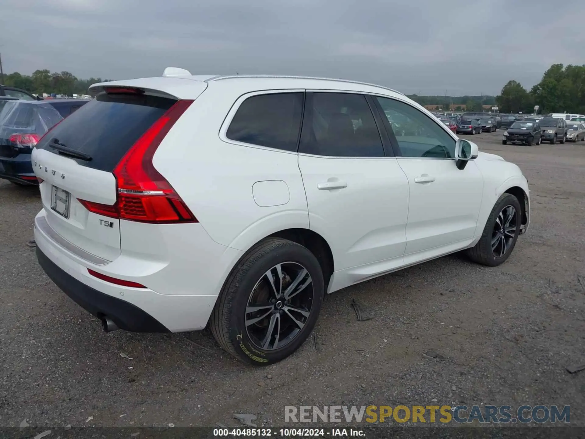 4 Photograph of a damaged car YV4102RK8M1682546 VOLVO XC60 2021