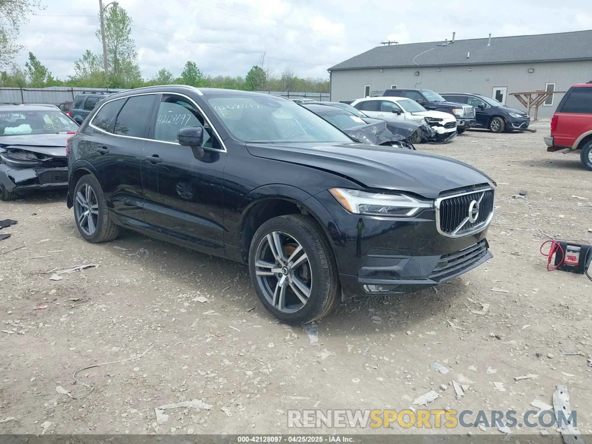 1 Photograph of a damaged car YV4102RKXM1739748 VOLVO XC60 2021