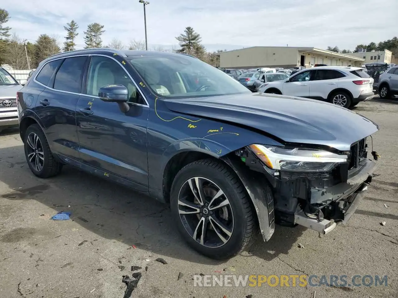 4 Photograph of a damaged car YV4102RKXM1822323 VOLVO XC60 2021