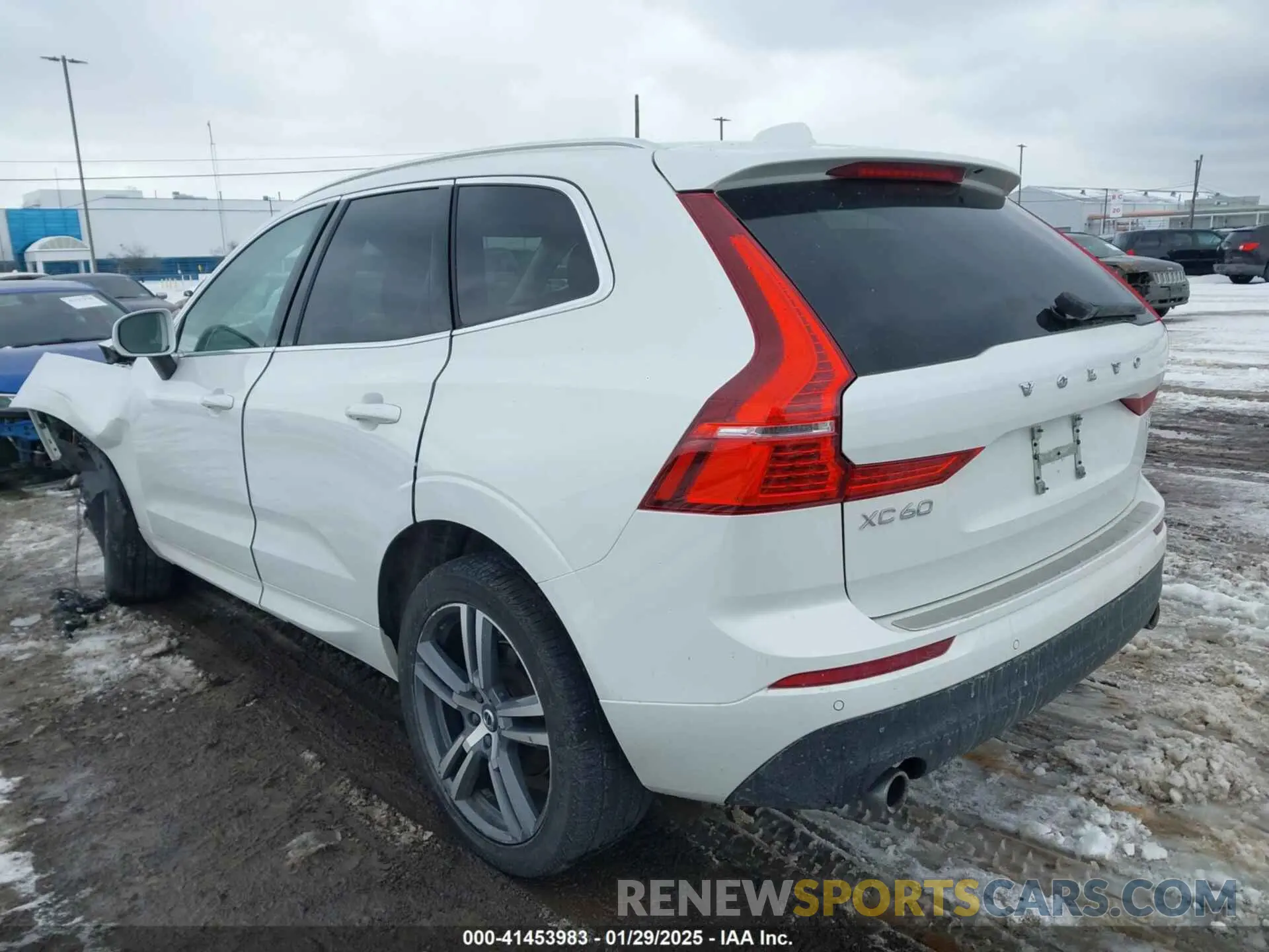 3 Photograph of a damaged car YV4102RKXM1864202 VOLVO XC60 2021