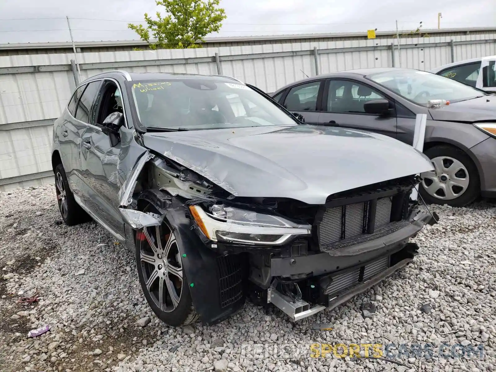 1 Photograph of a damaged car YV4102RL1M1675897 VOLVO XC60 2021