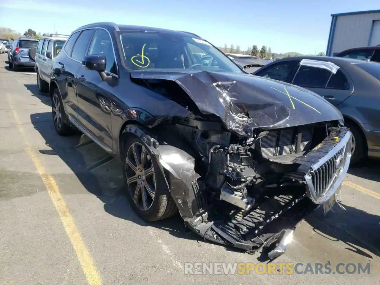 1 Photograph of a damaged car YV4102RL1M1782450 VOLVO XC60 2021