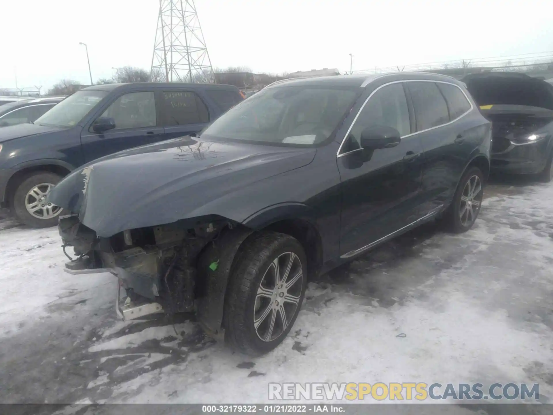 2 Photograph of a damaged car YV4102RL2M1698394 VOLVO XC60 2021